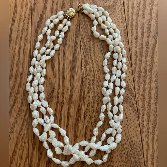 Multi-strand vintage pearl necklace - Picture 6 of 6